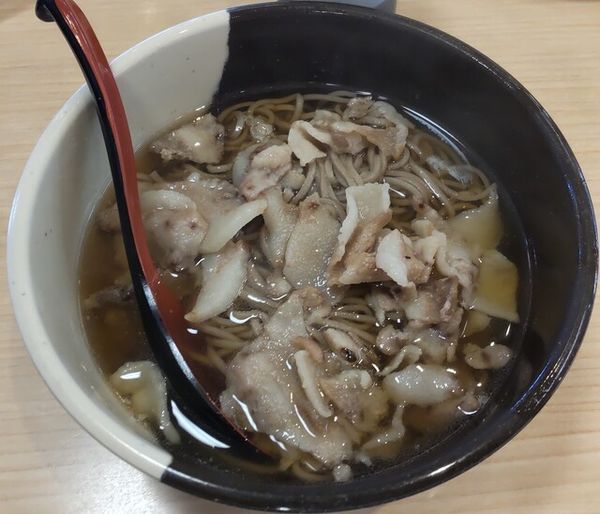 「肉そば350円」@きらら寿司 箱堤店の写真