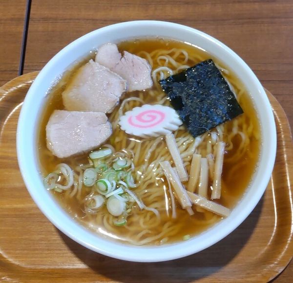 「中華そば600円・大盛100円」@幸来軒の写真