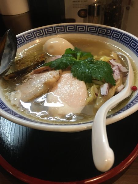 「貝だし塩そば(熟玉のせ)」@だし廊 -DASHIRO-の写真