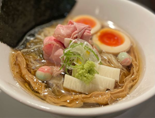 「【限定】冷やしらぁ麺（真昆布水×がごめ昆布水）¥1000」@酒肴場 屯の写真