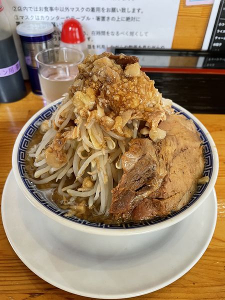 「しょうゆ800円」@ラーメン ガジローの写真
