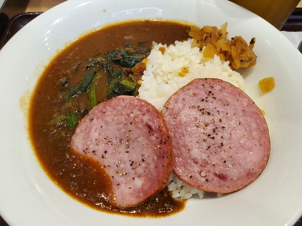 「ほうれん草カレー並＋ソーセージ」@すき家 関内店の写真
