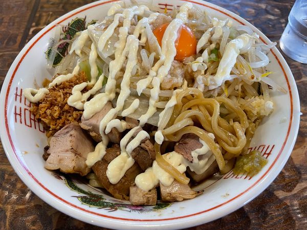 「【期間限定】冷やし豚まぜそば930円」@つけめん・らーめん 活龍 茨大前店の写真