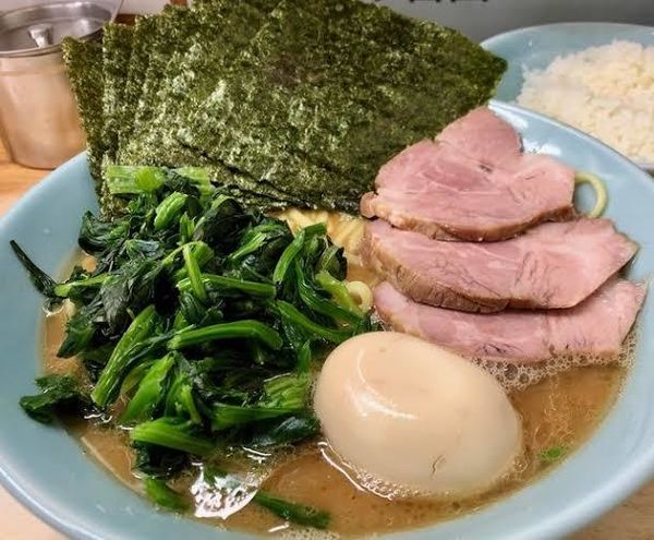 「志木盛り　並」@横浜ラーメン 武蔵家 志木店の写真