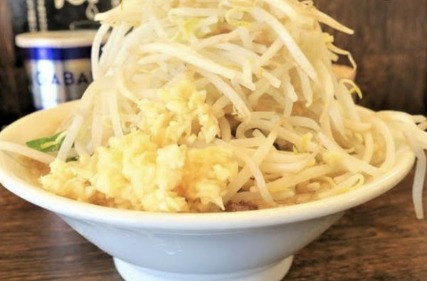 「ガッツリラーメン」@伝家 志木店の写真