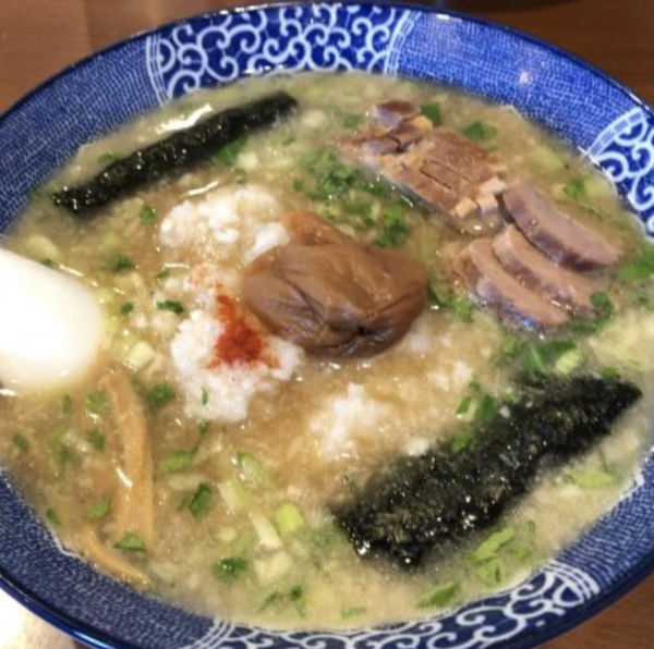 「みぞれラーメン＋岩海苔」@がんこや かるがんラーメン 千代田本店の写真
