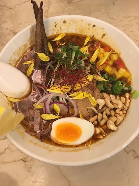 「スパイスラーメン(950円)」@スパイスラーメン 点と線.の写真