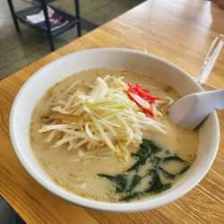 とんこつラーメン