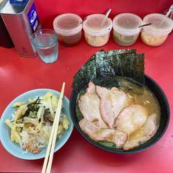 チャーシュー麺＋海苔＋まぶし