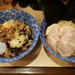 特製つけ麺　980円