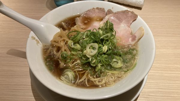 「京都熟成醤油ラーメン」@京都ラーメン 森井 明大前店の写真