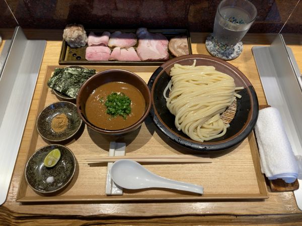 「つけめん(並) 特選全部乗せ」@中華蕎麦 とみ田の写真