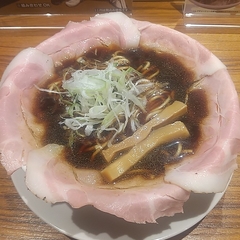 ラーメン大戦争 新大久保店の画像