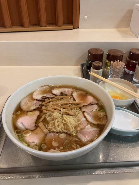 「チャーシューメン+生玉子　1390円」@永福町大勝軒の写真