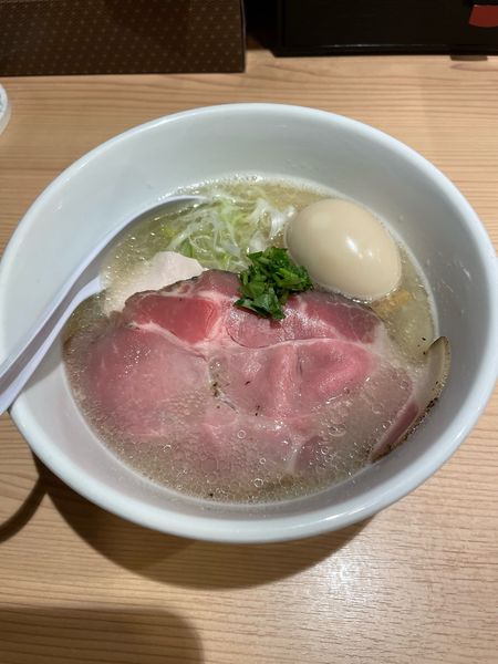 「味玉くらむそば　塩」@貝出汁中華そば くらむの写真