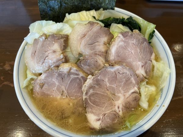 「キャベツチャーシューメン、中盛、固め」@横浜家系ラーメン 中島家の写真