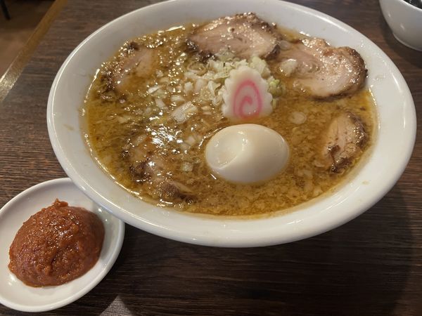 「【肉の日限定】背脂味噌チャーシュー麺」@麺屋 真心の写真