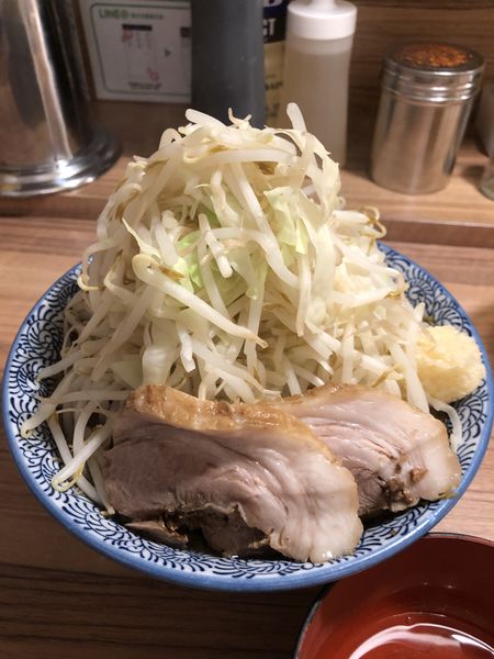 「並ラーメン+生卵」@八王子田田の写真