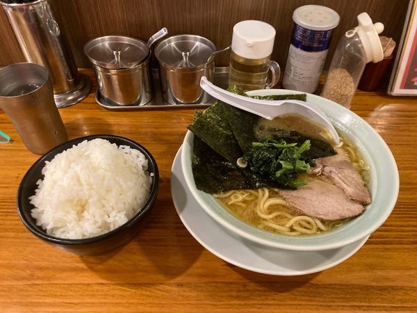 「ラーメン　濃いめ多め　ライス」@濱之家 入谷店の写真