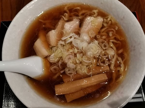 「中華そば醤油」@麺とおばんざいとお酒のお店 佳什の写真