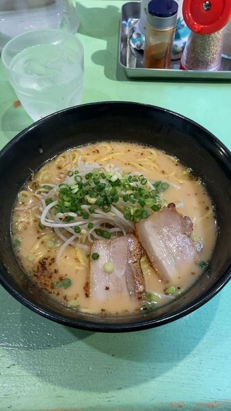 「ラーメン700円」@のぶやラ－メンの写真