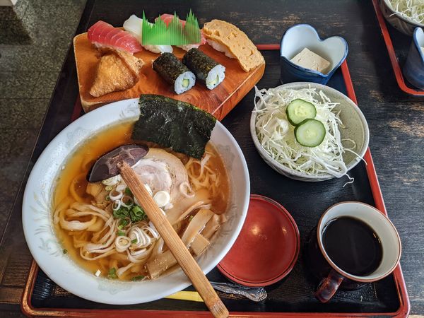 「寿司らーめん 1200円」@寿司 手延べラーメン 大金の写真