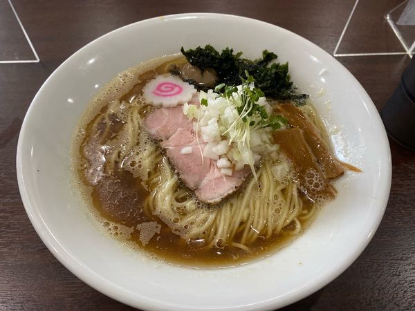 「煮干し中華蕎麦」@中華蕎麦 萌芽の写真