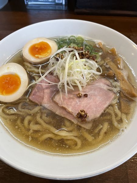 「花椒ガーリックオイルの塩煮干し」@らーめん 香澄 阿波座本店の写真