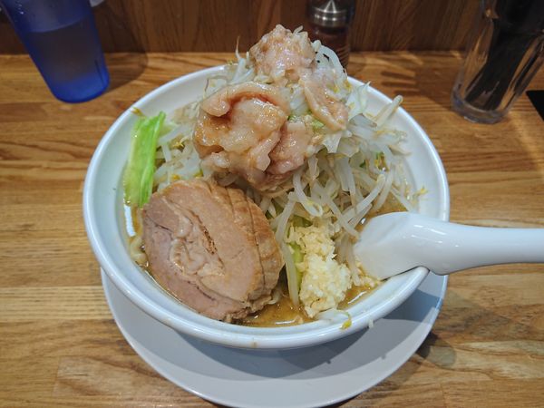 「ラーメン濃厚＋野菜マシ」@自家製麺88の写真