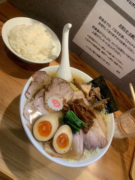 「しおチャーシュー麺　味玉　ご飯」@オランダ軒の写真
