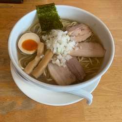 半○特煮干しそば（大盛）