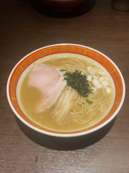 「パイタン煮干ラーメン（900円）限定」@麺や一芯の写真