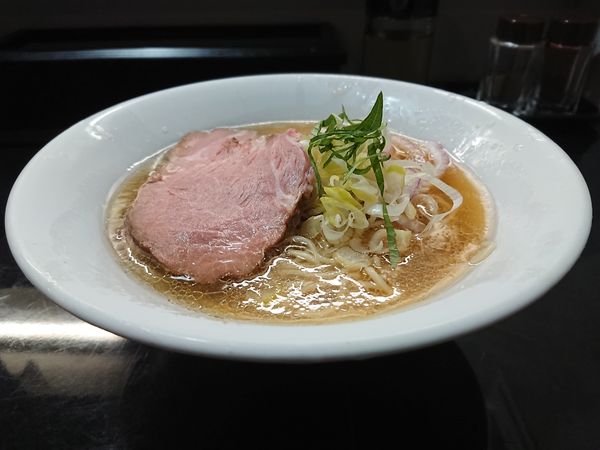 「冷やし塩そば＋冷やし和え玉(塩)」@麺処 晴の写真