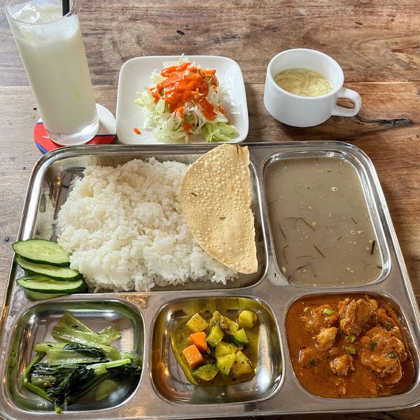 「ダルバード880円ラッシー110円」@asiandining&bar  khushiの写真