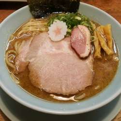 濃厚ラーメン魚介豚骨大盛850円