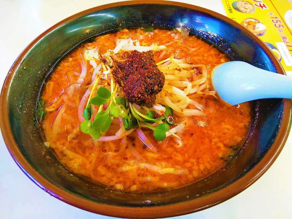 「辛みそ　＋ラー油唐辛子：無料」@くるまやラーメン 松本渚店の写真