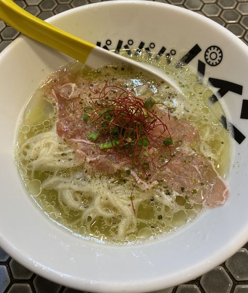 「【限定】メメメメメロン　１０００円」@パイナップルラーメン屋さん パパパパパインの写真