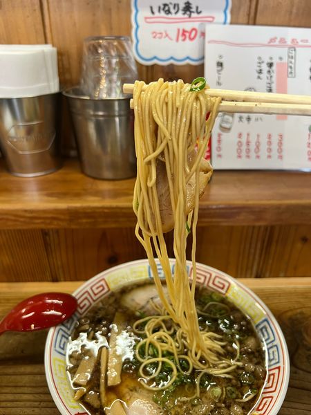 「中華そば並800円」@山下中華そばの写真