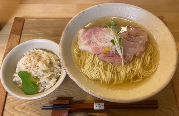 「真鯛そば しお（880円）」@真鯛そば はなたばの写真