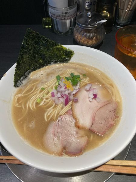 「濃厚中華そば」@つけ麺 中華そば アンタイNOODLESの写真