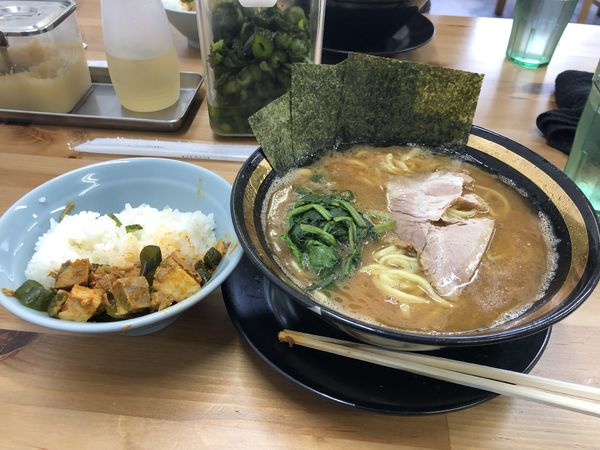 「裏むさ並＋ライス小」@横浜ラーメン 裏武蔵家 西千葉本店の写真