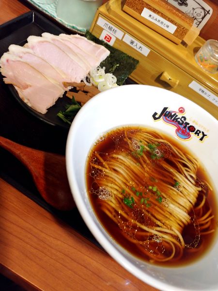 「生醤油そば・チャーシュー増し」@ジャンクストーリー 本店の写真