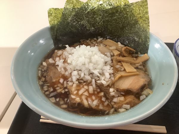 「黒 熟成醤油チャーシューメン 900円」@麺屋ことぶき イコアス千城台店の写真
