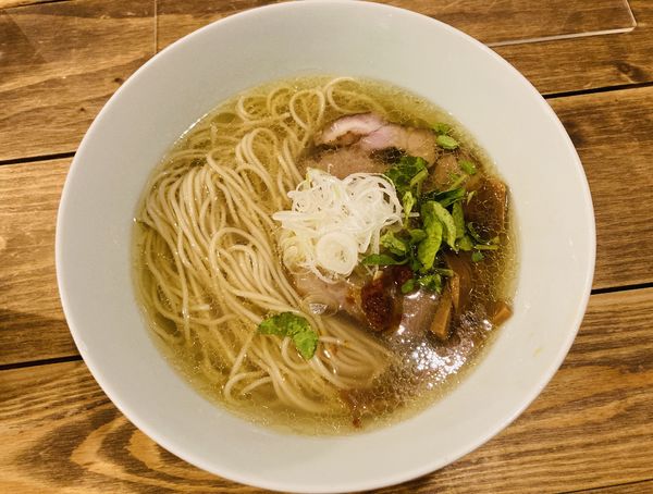 「塩そば」@地球の中華そばの写真