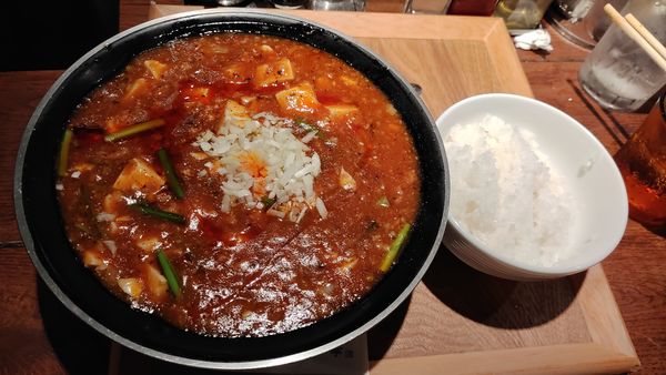 「麻婆麺2辛」@新潟 三宝亭東京ラボ 中目黒店の写真