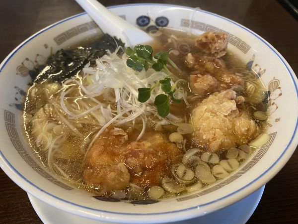「若鶏唐揚げラーメン」@から揚げラーメン 星林の写真