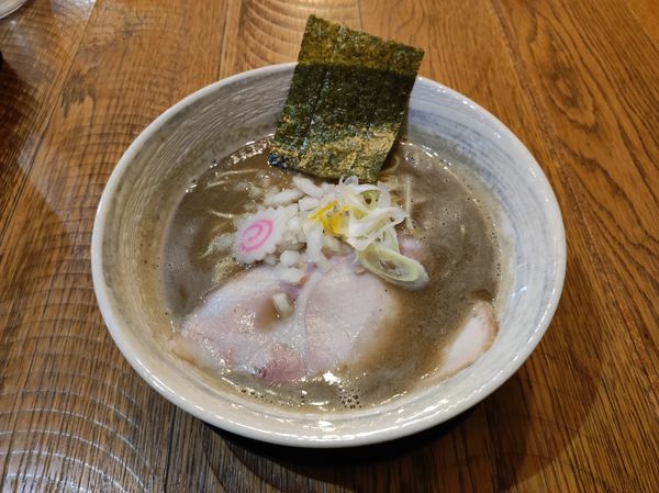 「濃厚煮干そば（醤油）　和え玉（醤油）」@麺屋なると 伊奈店の写真