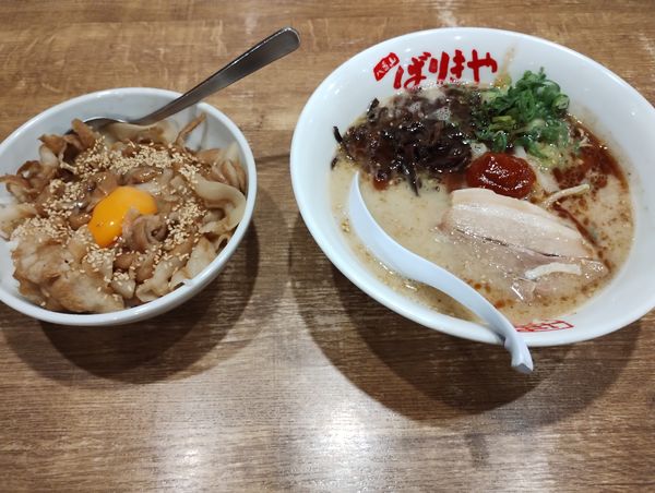 「ばりこてめん(かた)(肉玉焼豚丼)」@ばりきや 高崎店の写真