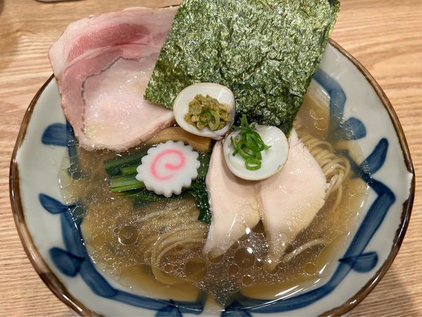 「蛤醤油らぁ麺」@貝と煮干し、時々濃厚の写真