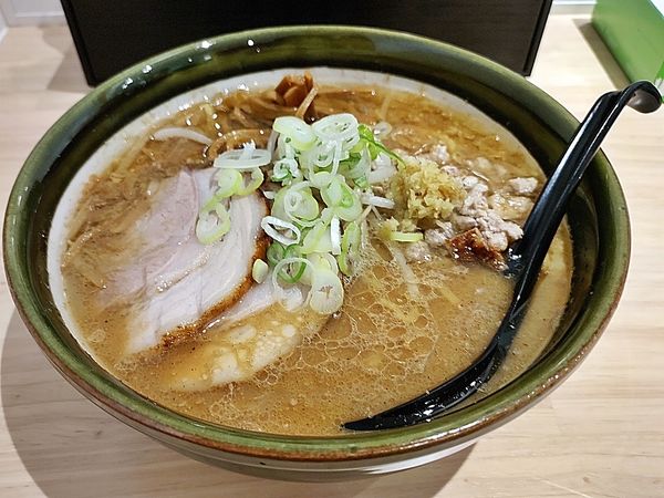 「味噌ラーメン チャーシュー一枚増し」@ラーメン郷の写真